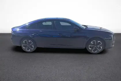 Photo 6 Peugeot 508  Hybrid 225 e-EAT8