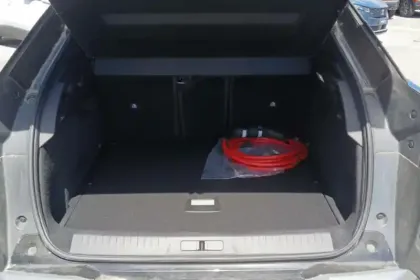 Photo 8 Peugeot 3008  Electrique 210 ch 73 kWh