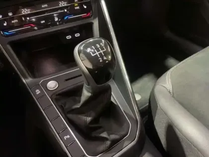Photo 8 Volkswagen Polo 1.0 TSI 95 S&S BVM5 Style