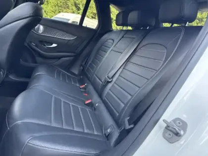 Photo 10 Mercedes GLC  250 d 4MATIC SUV Fascinati