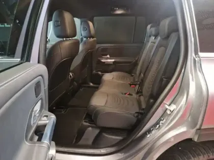 Photo 15 Mercedes Classe B 250+ Edition