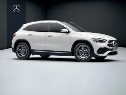 Photo 14 Mercedes GLA 220 d 4MATIC AMG Line