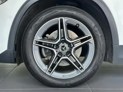 Photo 34 Mercedes GLA 220 d 4MATIC AMG Line
