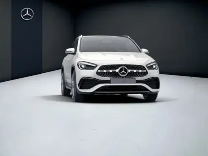Photo 10 Mercedes GLA 220 d 4MATIC AMG Line