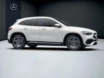 Photo 15 Mercedes GLA 220 d 4MATIC AMG Line