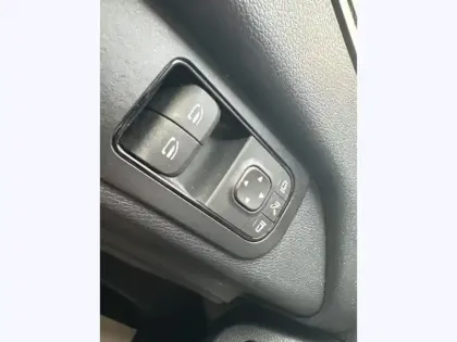 Photo 18 Mercedes Sprinter 317 CDI Fourgon 37S 12M3 L2H2 