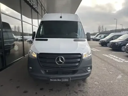 Photo 7 Mercedes Sprinter 317 CDI Fourgon 37S 12M3 L2H2 