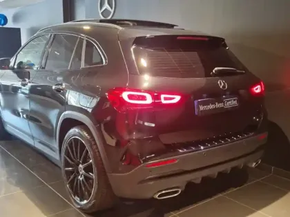 Photo 10 Mercedes GLA 200 d AMG Line