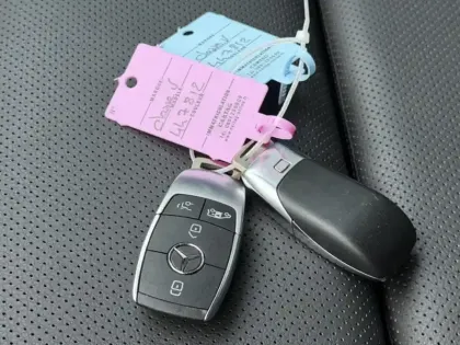 Photo 12 Mercedes CLA V 300 d AVANTGARDE Long 8 PLAC