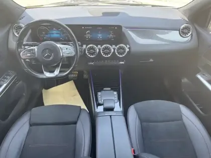 Photo 7 Mercedes GLA 200 d AMG Line