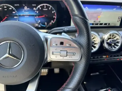 Photo 15 Mercedes GLA 200 AMG Line