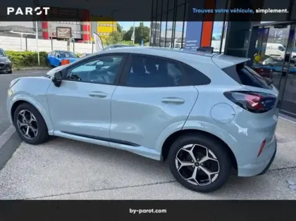 Photo 12 Ford Puma 1.0 EcoBoost Hybrid 125ch ST-Line S&S Powershift
