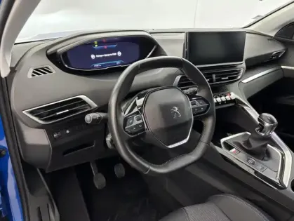 Photo 25 Peugeot 3008 1.5 BlueHDi 130ch Allure
