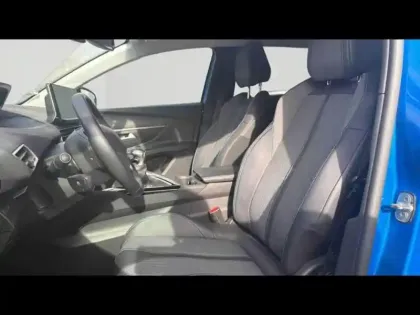 Photo 10 Peugeot 3008 1.5 BlueHDi 130ch Allure