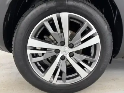 Photo 37 Peugeot 3008 1.5 BlueHDi 130ch Allure