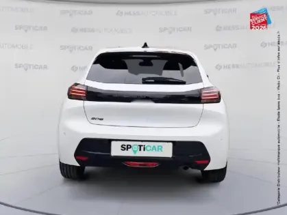 Photo 6 Peugeot 208  1.2 100ch S/S Allure Radar AV/AR Carplay