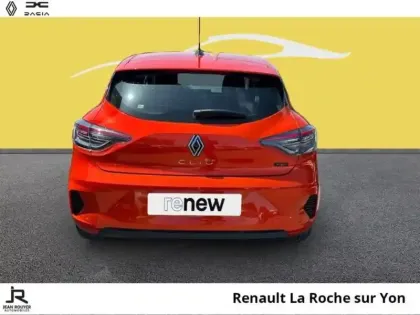 Photo 10 Renault Clio  1.6 E-Tech 145ch full hybrid Evolution - 25