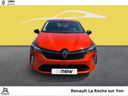 Photo 8 Renault Clio  1.6 E-Tech 145ch full hybrid Evolution - 25