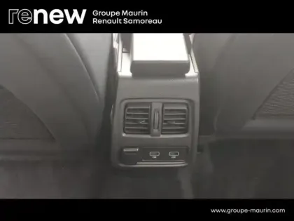Photo 14 Renault Captur  1.3 TCe 140ch FAP Rive Gauche