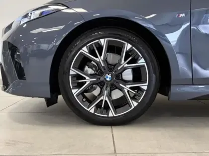 Photo 8 BMW Serie 1 Série 1 120A 170ch M Sport DKG7