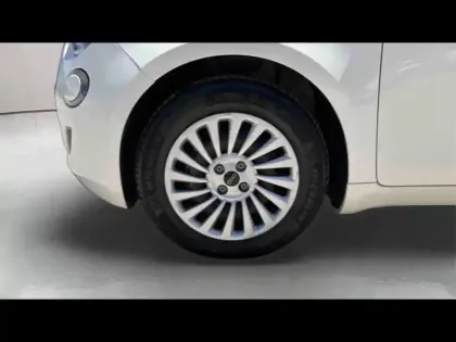 Photo 9 Fiat 500  e 118ch MY23