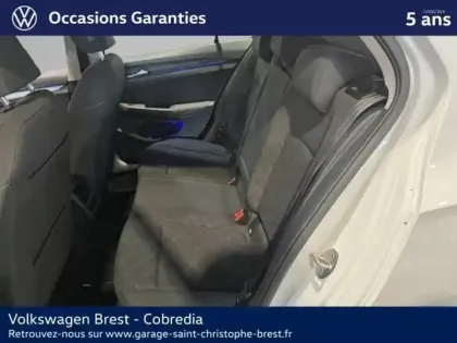 Photo 8 Volkswagen Golf  1.0 eTSI OPF 110ch Life Business DSG7