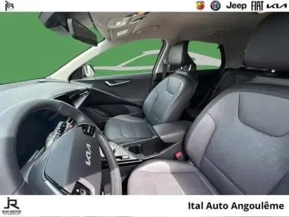 Photo 8 Kia Niro  1.6 GDi 141ch HEV Premium DCT6