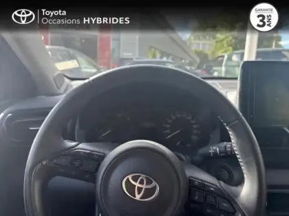 Photo 12 Toyota Yaris  116h Dynamic 5p MC24