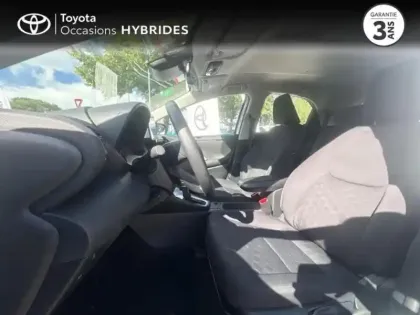 Photo 10 Toyota Yaris  116h Dynamic 5p MC24
