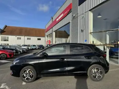 Photo 6 Mg Mg3  Hybrid+ 195ch Luxury