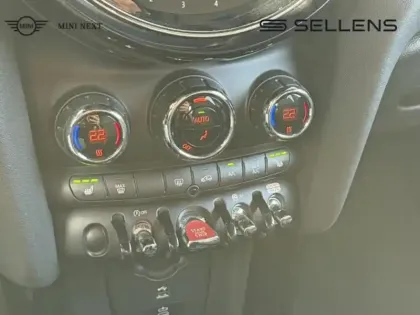 Photo 14 Mini Mini  5 Portes Cooper S 178ch  Edition Premium BVA7