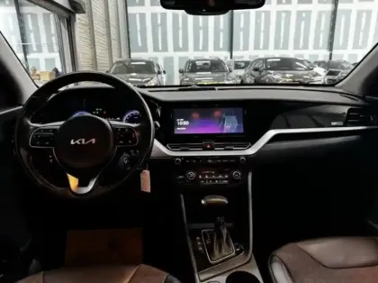 Photo 8 Kia Niro  1.6 GDi 105ch ISG + Plug-In 60.5ch Active DCT6 5cv