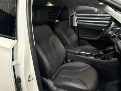 Photo 9 Mg EHS  1.5 GDI 272ch PHEV Luxury