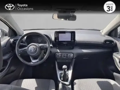 Photo 7 Toyota Yaris  70 VVT-i Dynamic 5p MY22