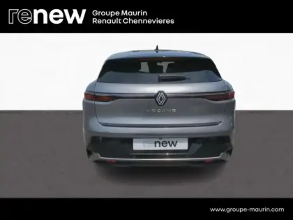 Photo 5 Renault Megane  E-Tech Electric EV60 220ch Iconic optimum charge -B