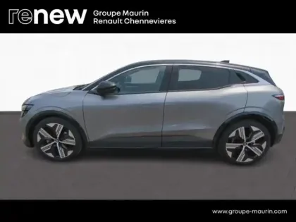 Photo 7 Renault Megane  E-Tech Electric EV60 220ch Iconic optimum charge -B
