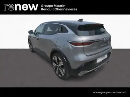 Photo 6 Renault Megane  E-Tech Electric EV60 220ch Iconic optimum charge -B