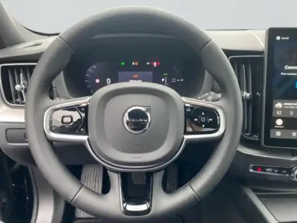 Photo 11 Volvo Xc60  T6 Hybride Rechargeable 350ch Black Edition Geartronic 8 AWD