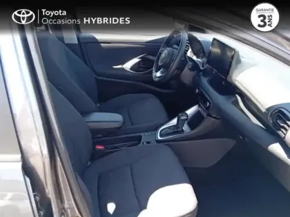 Photo 5 Toyota Yaris  116h Dynamic 5p MC24