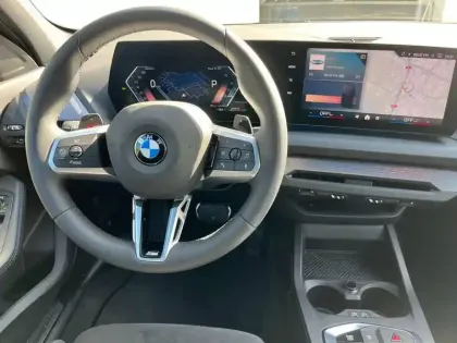 Photo 26 BMW Serie 1 Série 1 120A 170ch M Sport DKG7