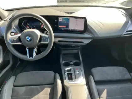 Photo 25 BMW Serie 1 Série 1 120A 170ch M Sport DKG7
