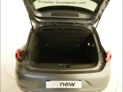 Photo 5 Renault Clio  1.6 E-Tech 145ch full hybrid Techno