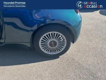 Photo 9 Fiat 500  e 95ch Icône BERLINE 23.8 KWH