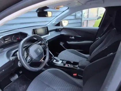 Photo 9 Peugeot 208  1.2 PureTech 100ch S&S Style EAT8