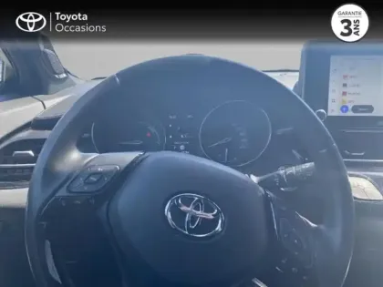 Photo 12 Toyota C-HR  1.8 Hybride 122ch Design Ultimate E-CVT