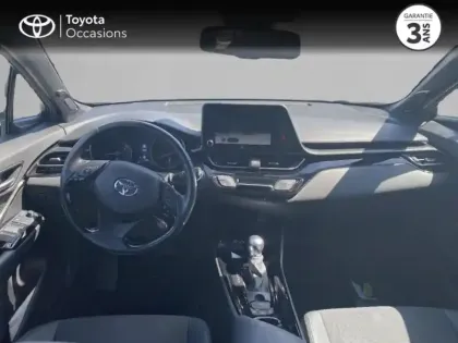 Photo 7 Toyota C-HR  1.8 Hybride 122ch Design Ultimate E-CVT