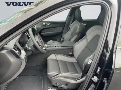 Photo 23 Volvo XC60  T6 Hybride Rechargeable 253 + 145ch Black Edition Geartronic 8 AWD