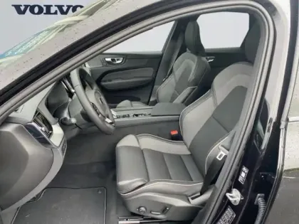 Photo 8 Volvo Xc60  T6 Hybride Rechargeable 253 + 145ch Black Edition Geartronic 8 AWD