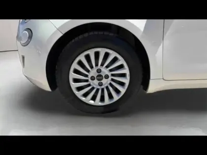 Photo 9 Fiat 500  e 118ch MY23