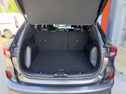 Photo 12 Ford Kuga  2.5 Duratec 180ch Hybrid FlexiFuel ST-Line X Powershift